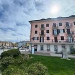 Riviera Appartament * غرادو